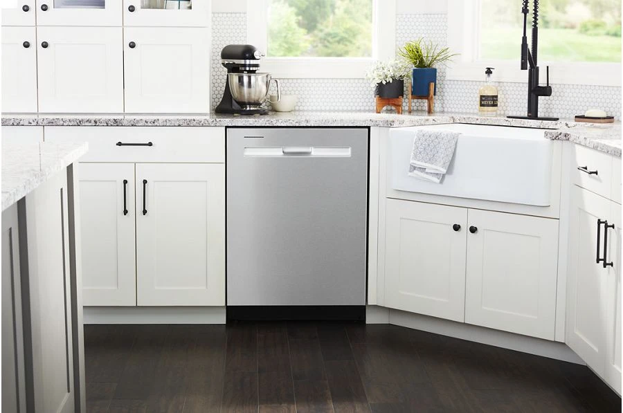 Front control dishwasher with Third Level Rack and Dual Power Filtration view 9