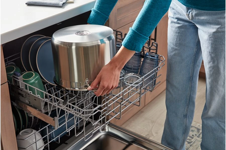 Hybrid Tub Dishwasher with Heated Dry view 10