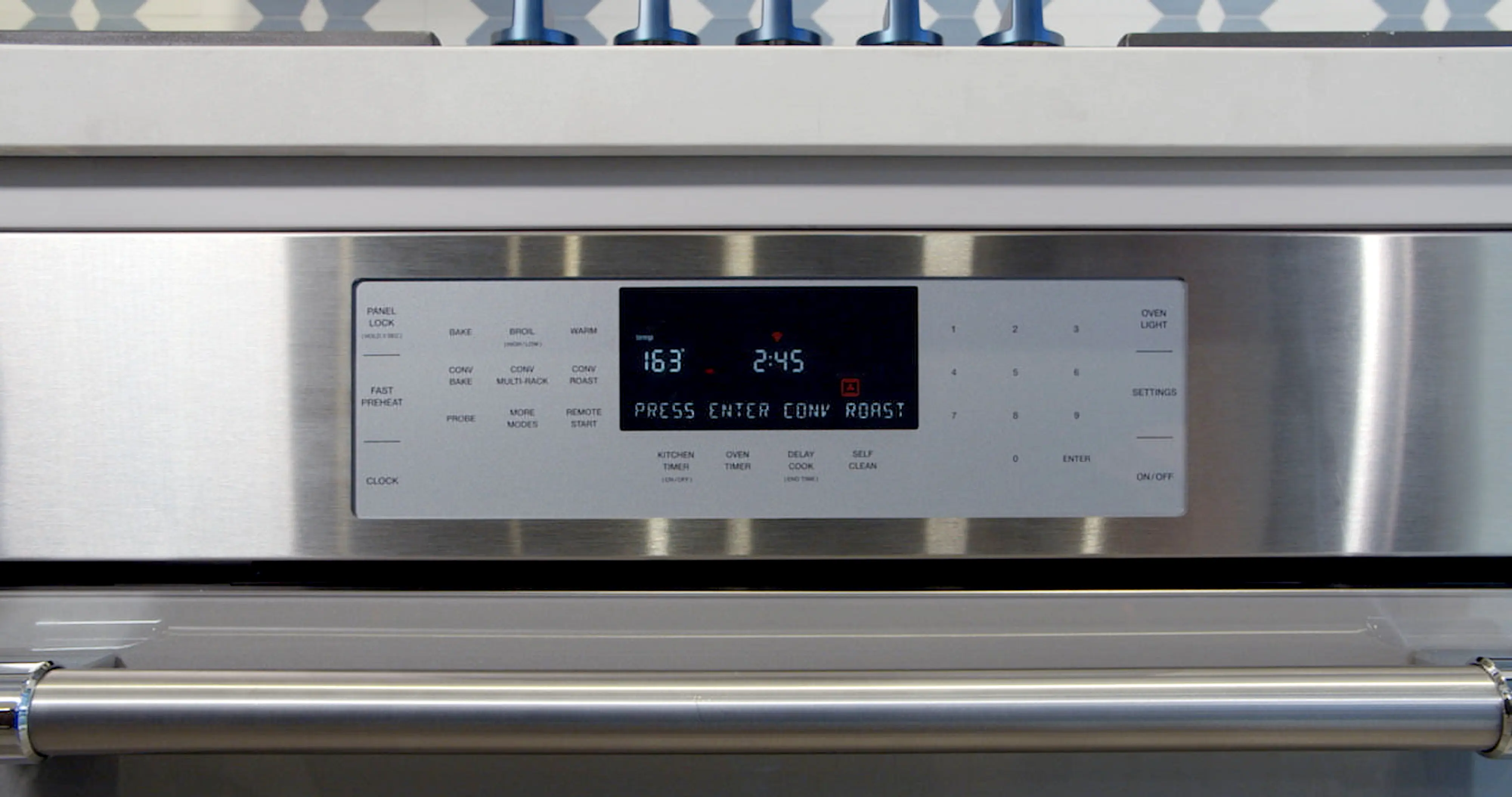 Masterpiece® Single Wall Oven 30'' ME301YP