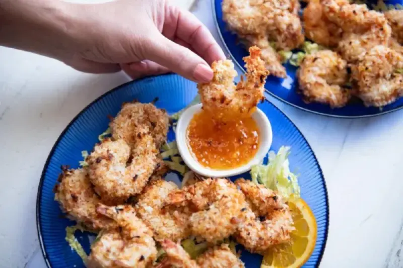 Achieve crispy perfection with Air Fry Mode