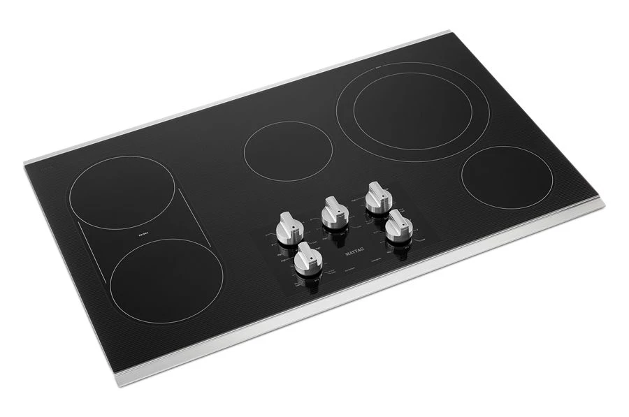36-Inch Electric Cooktop with Reversible Grill and Griddle view 3