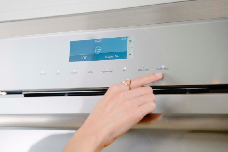 Masterpiece Single Wall Oven 30" MED301WS