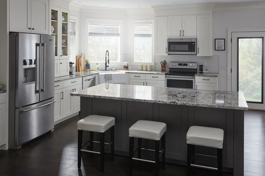 Electric Range with Steam Clean - 5.3 cu. ft. view 14