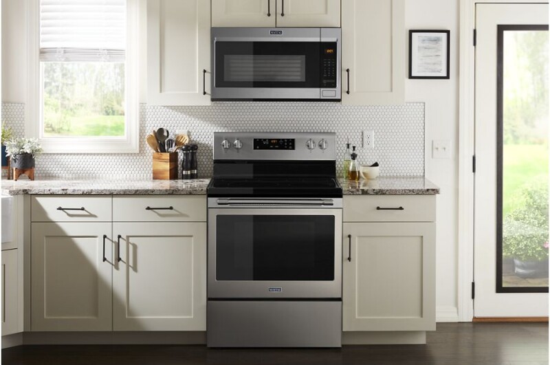 30-Inch Wide Electric Range With Shatter-Resistant Cooktop - 5.3 Cu. Ft. MER6600FZ