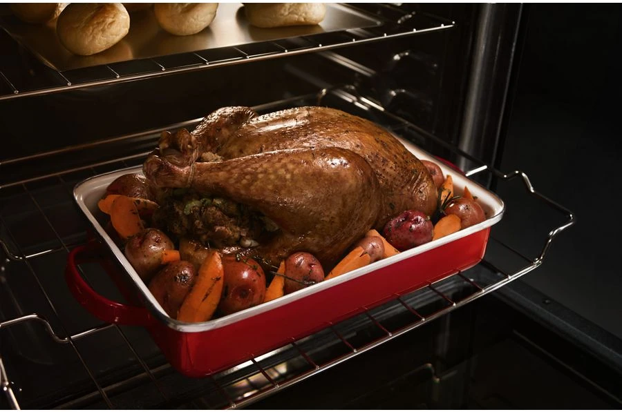 30-Inch Wide Slide-In Electric Range With True Convection And Fit System - 6.4 Cu. Ft. view 7