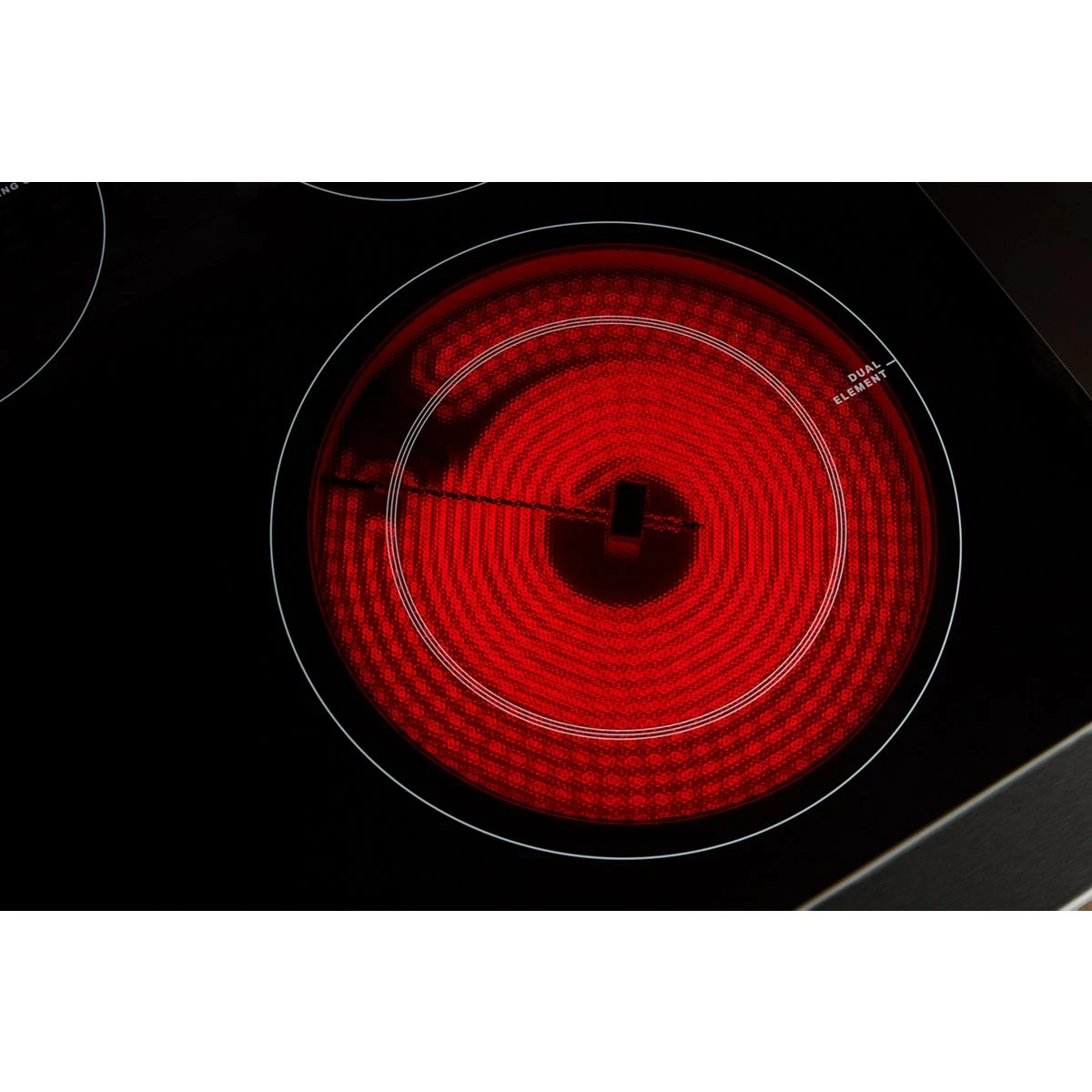 30-Inch Wide Electric Range With Steam Clean - 5.3 cu. ft. view 9