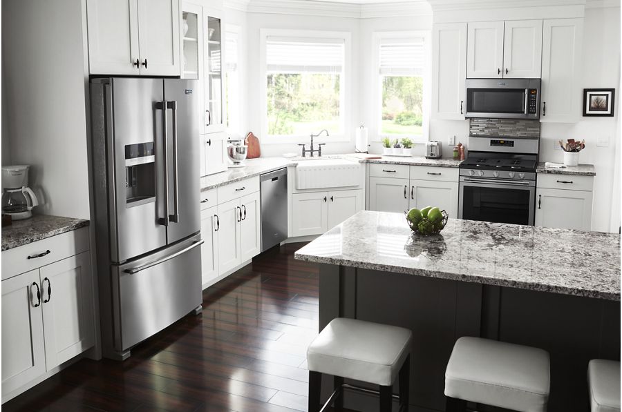 30-inch Wide Gas Range With 5th Oval Burner - 5.0 Cu. Ft. MGR6600FZ