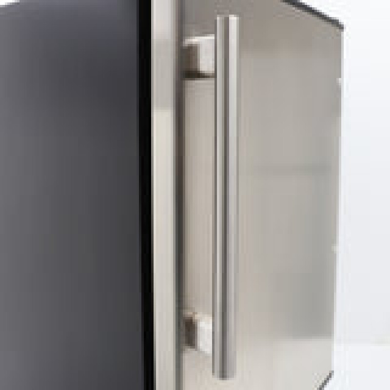 Maxx Ice Countertop or Built-In Ice Maker, 15 lbs, Crescent Cube, Black w/ Door MIMC15C