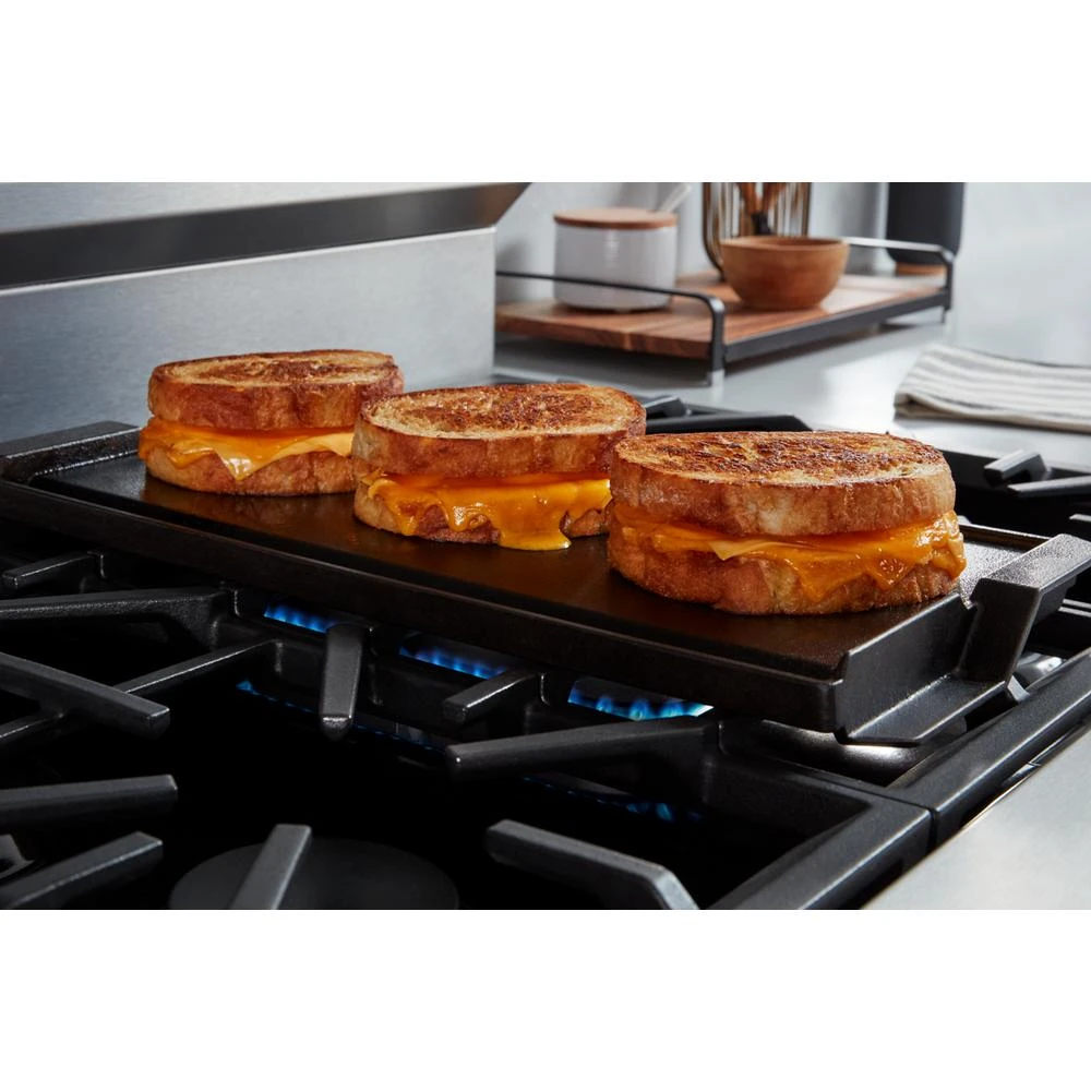 30-Inch Wide Slide-In Gas Range with Grill Mode and No Preheat Air Fry - 5.0 Cu. Ft. view 12
