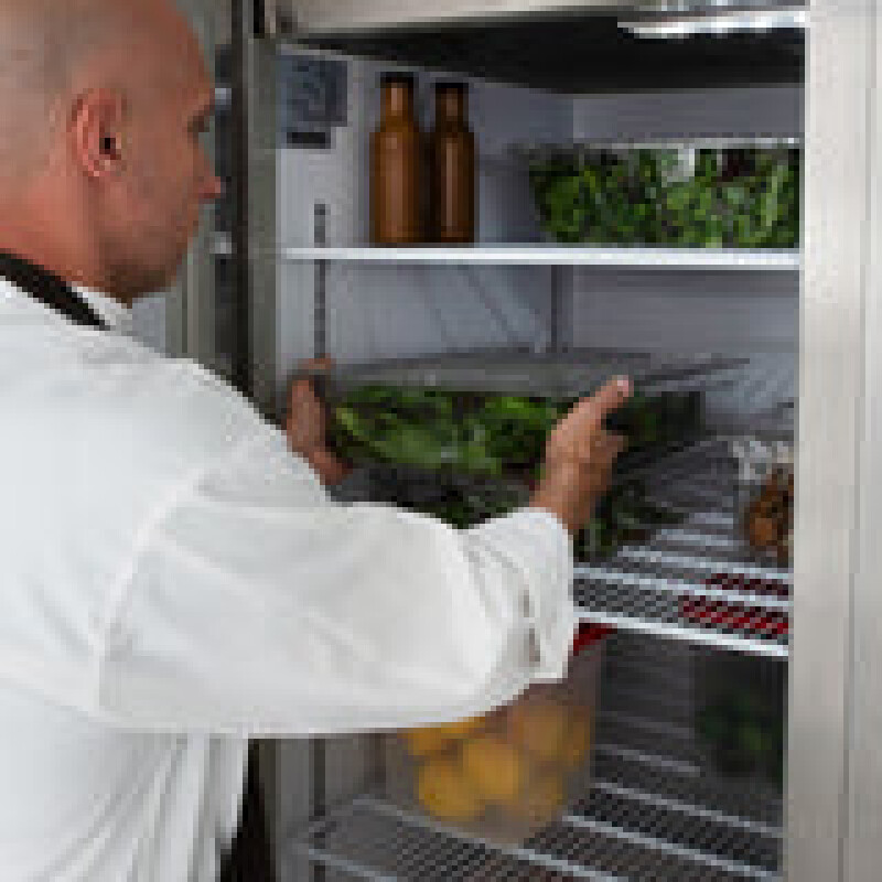Maxx Cold V-Series 1 Solid Door Reach-In Refrigerator, Bottom Mount, in Stainless Steel MVR23FDHC