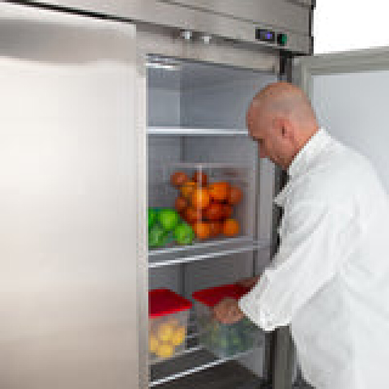 Maxx Cold V-Series 2 Solid Door Reach-In Refrigerator, Bottom Mount, in Stainless Steel MVR49FDHC