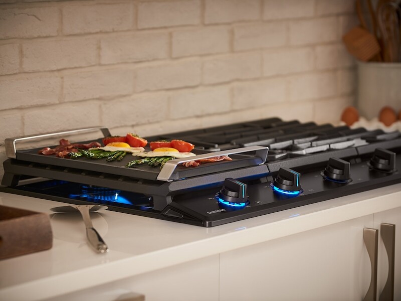 30" Chef Collection Gas Cooktop with 22K BTU Dual Power Burner NA30N9755TMAA