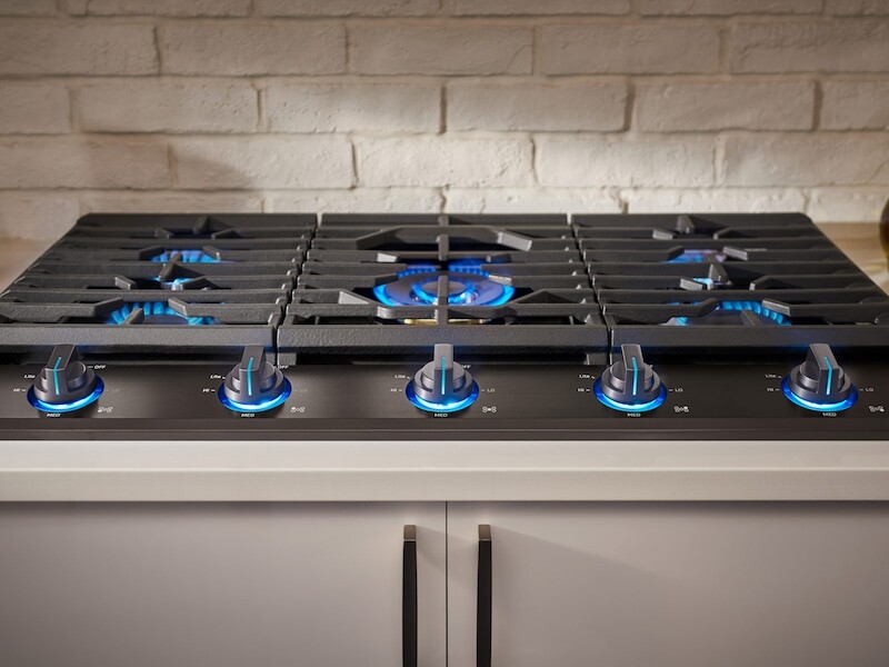 30" Chef Collection Gas Cooktop with 22K BTU Dual Power Burner NA30N9755TMAA