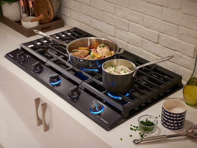 36" Chef Collection Gas Cooktop with 22K BTU Dual Power Burner NA36N9755TMAA