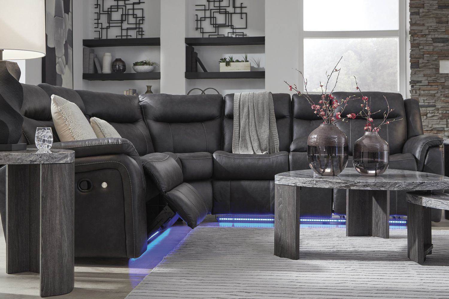 Dime-Box 2-Piece Reclining Sectional In Carbon NC13001S1