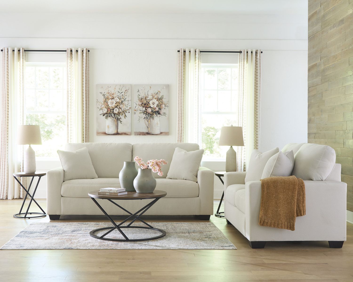 Ammon Living Room Set In Ivory NC32006U1