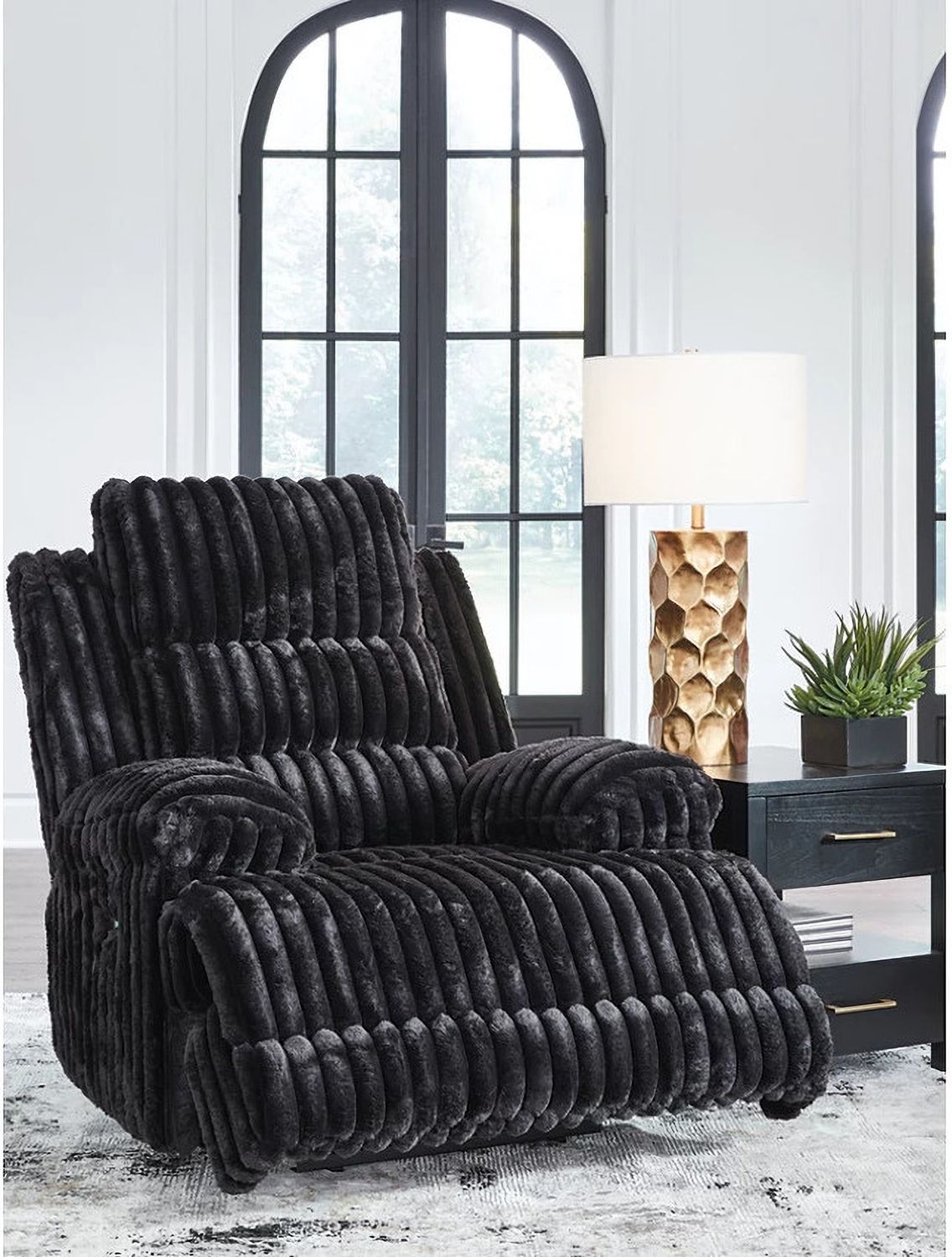 Higgesbee Recliner In Onyx NC4280506