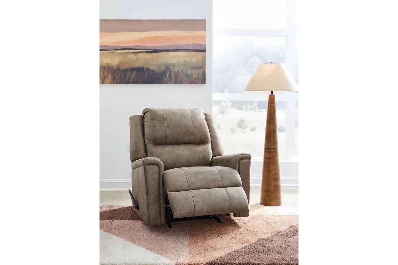 Relax-Living Recliner In Fog NC5300525