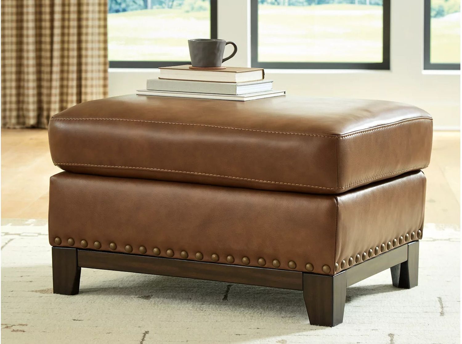 Brendola Ottoman In Amber NC7310914