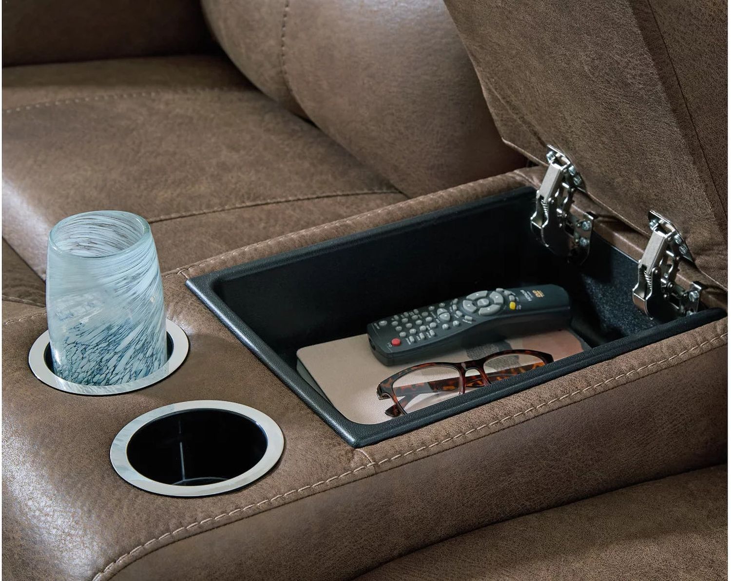 Bealeaf Power Reclining Loveseat with Console In Earth NC9180218