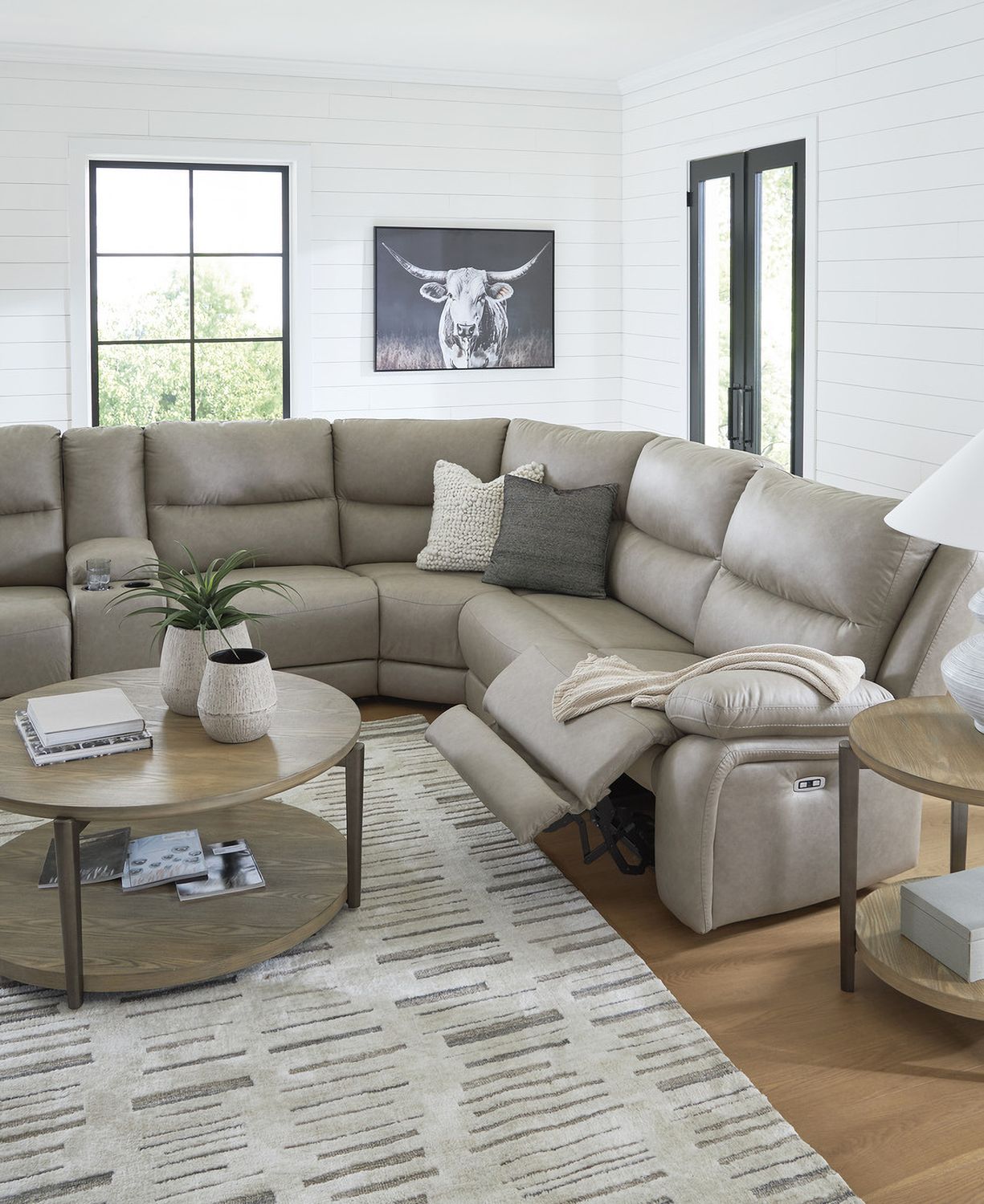 Bearmonte 6-Piece Reclining Sectional with Storage Console In Pebble NC99201S36