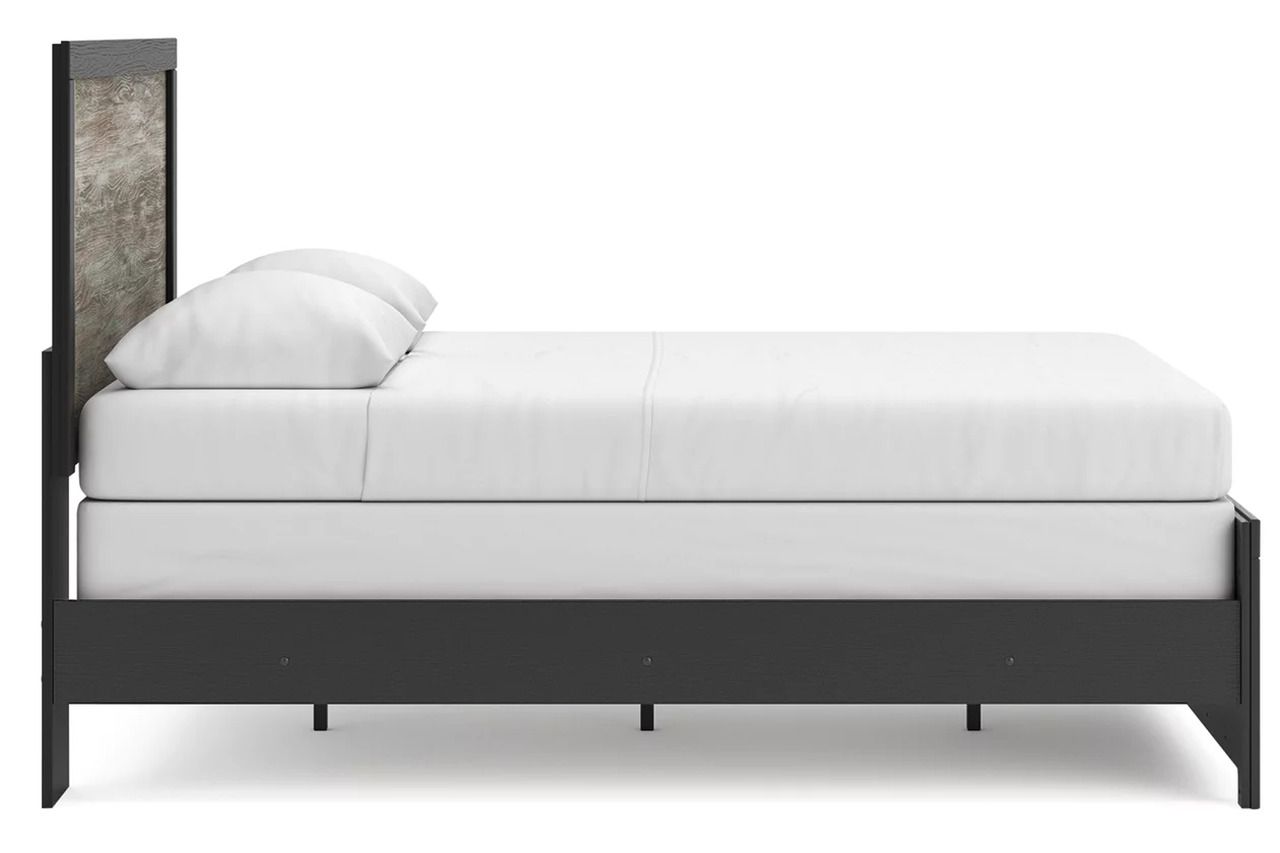 Ryderton Queen Panel Bed In Black and Gray NCB1118B4