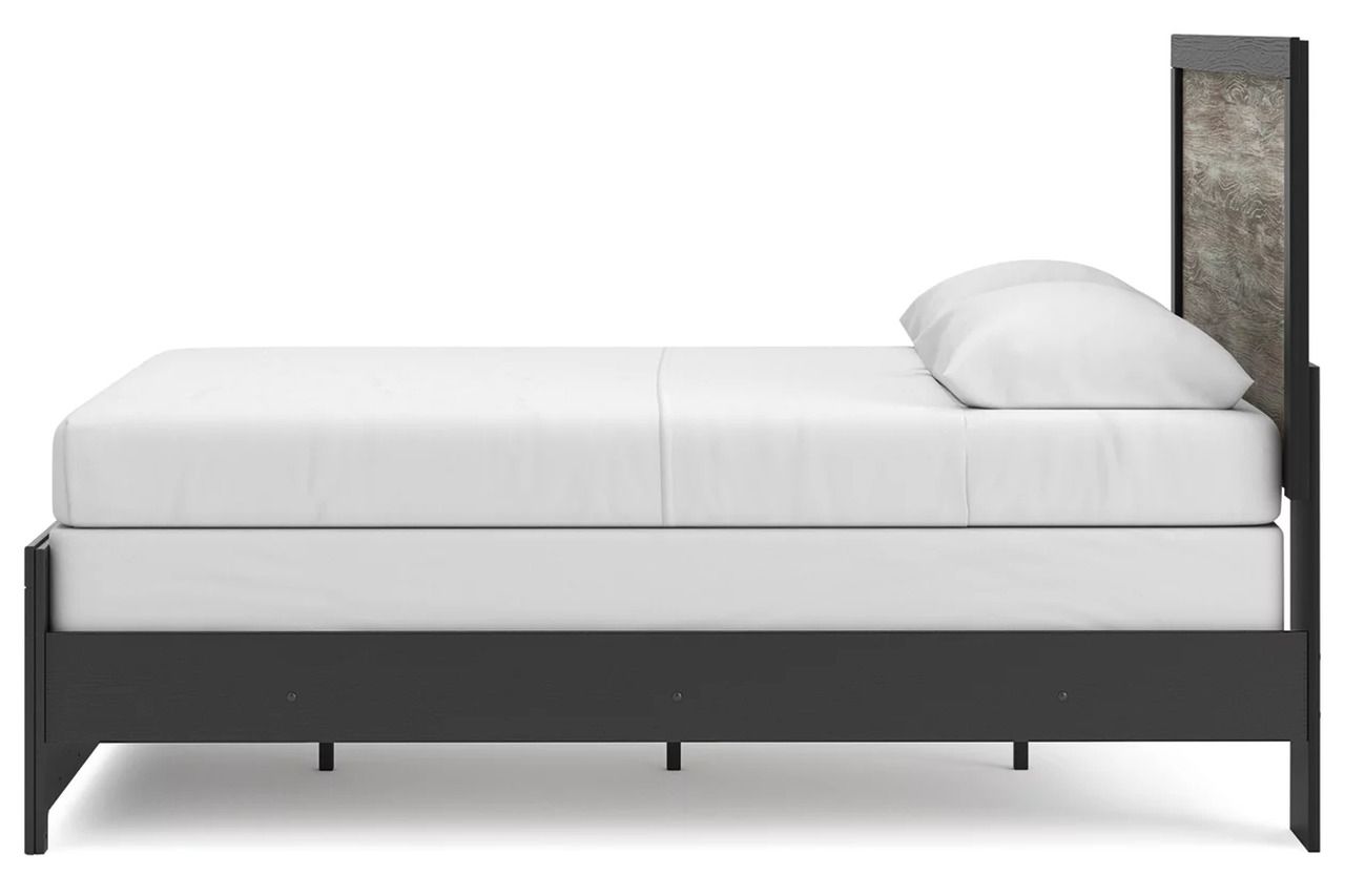 Ryderton Queen Panel Bed In Black and Gray NCB1118B4
