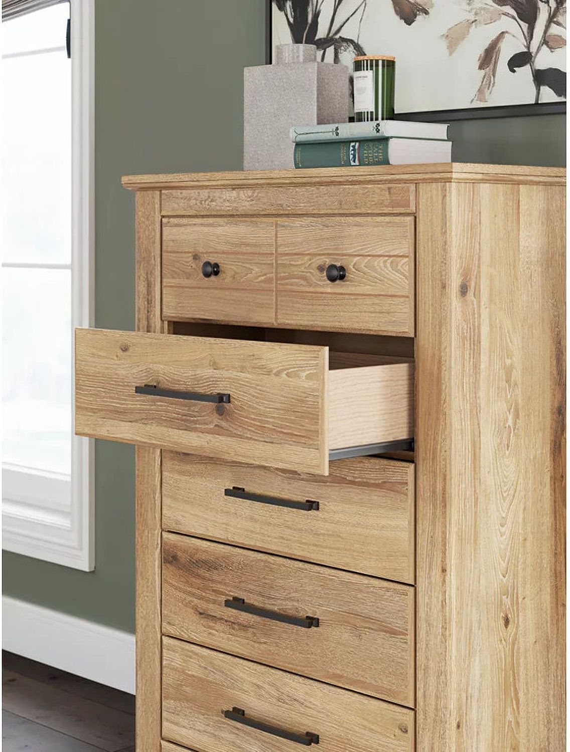 Allihauser Chest of Drawers In Tan NCB117046