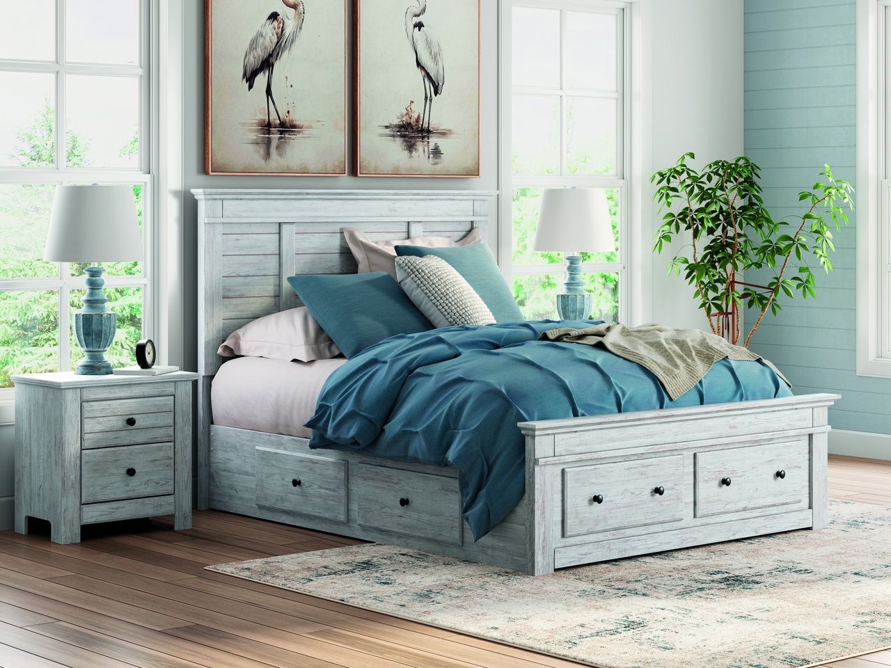 Allihauser Queen Panel Storage Bed In White Wash NCB1171B10