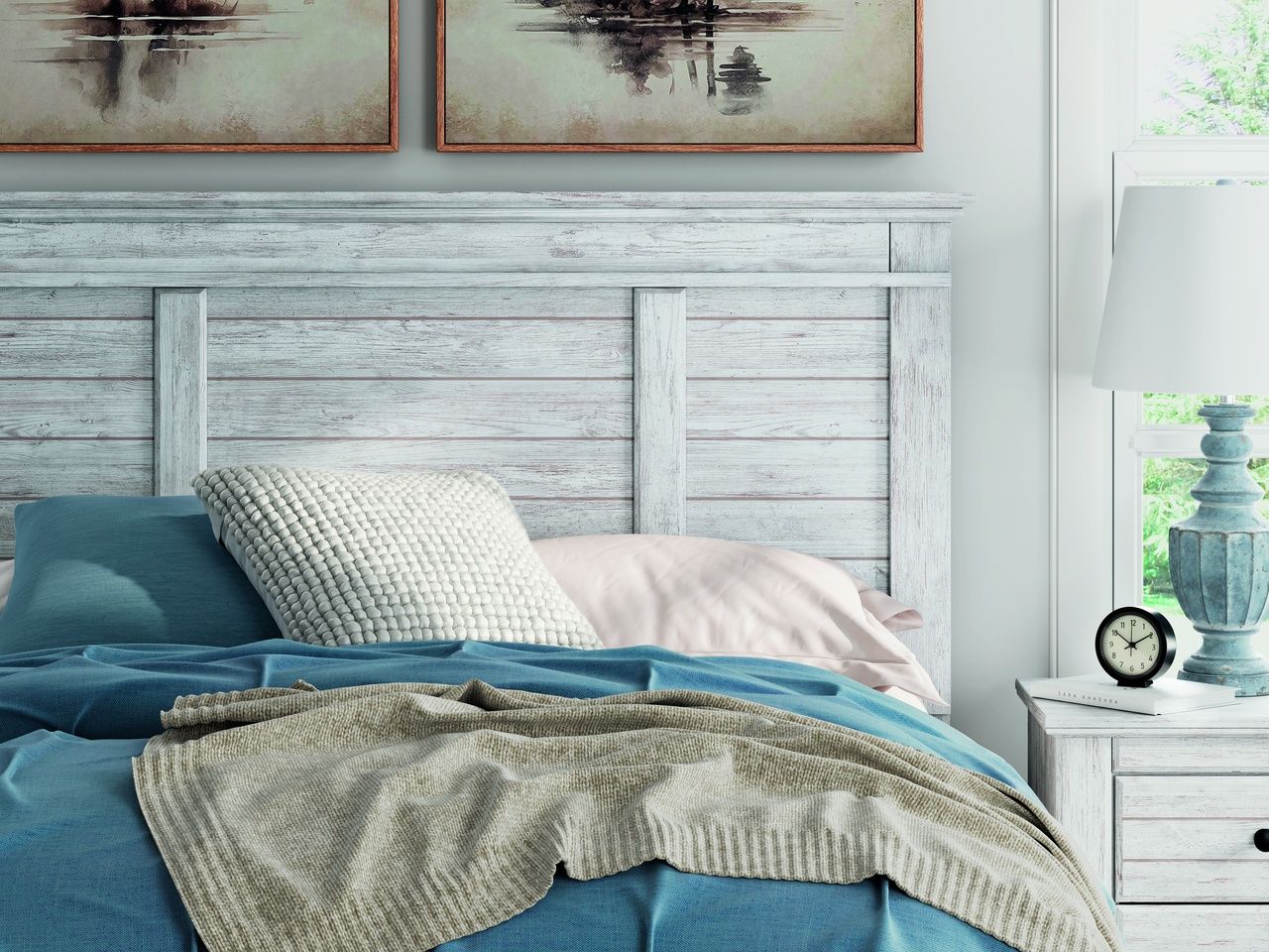 Allihauser Queen Panel Storage Bed In White Wash NCB1171B4