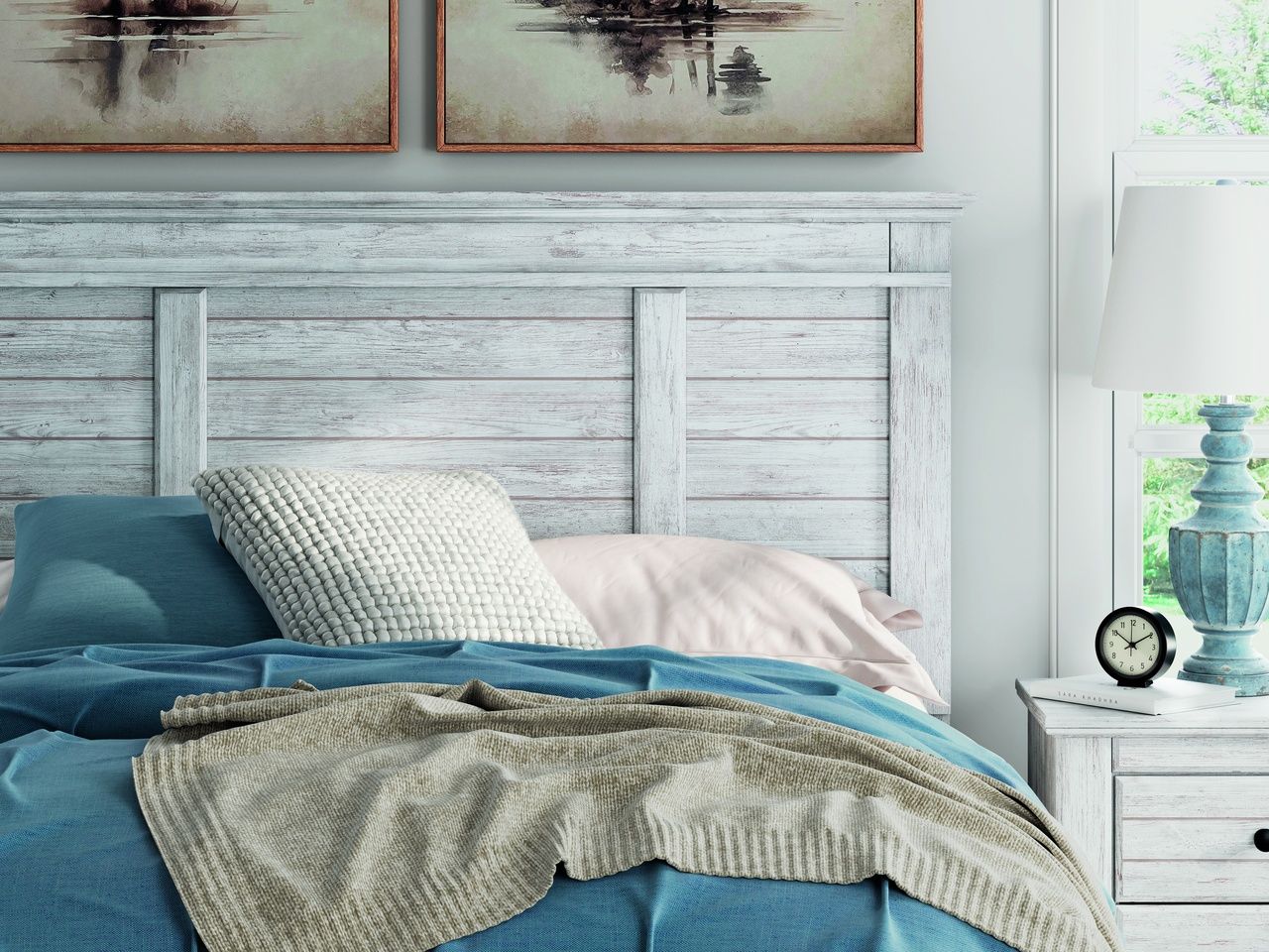 Allihauser Queen Panel Storage Bed In White Wash NCB1171B7