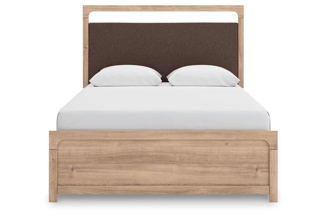 Prandefort Queen Upholstered Platform Bed In Tan NCB1360B10