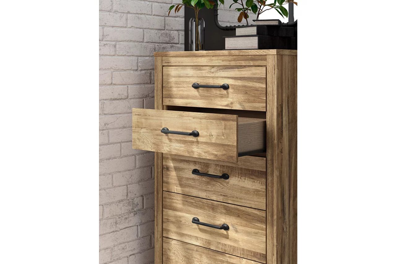 Hastiport Chest of Drawers In Brown NCB158046