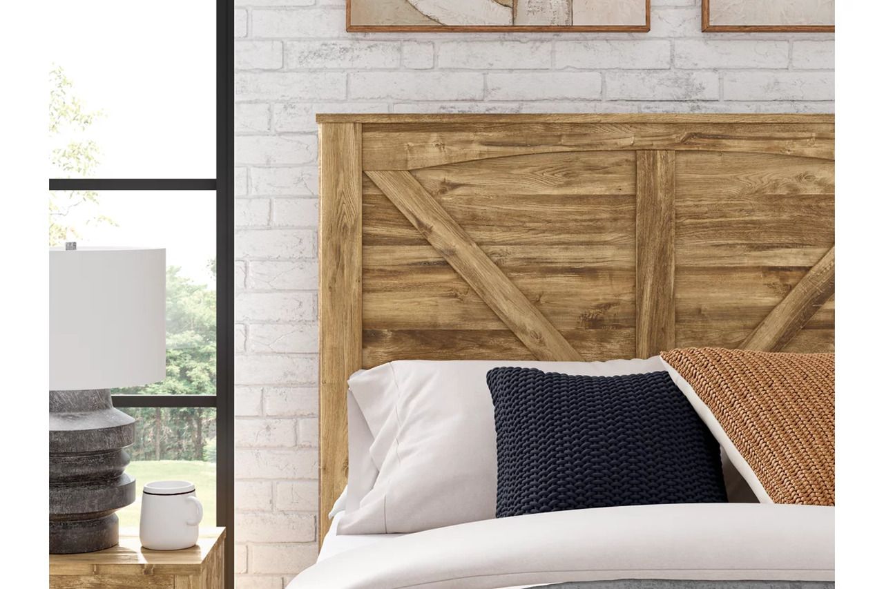 Hastiport Queen Crossbuck Panel Bed In Brown NCB1580B2