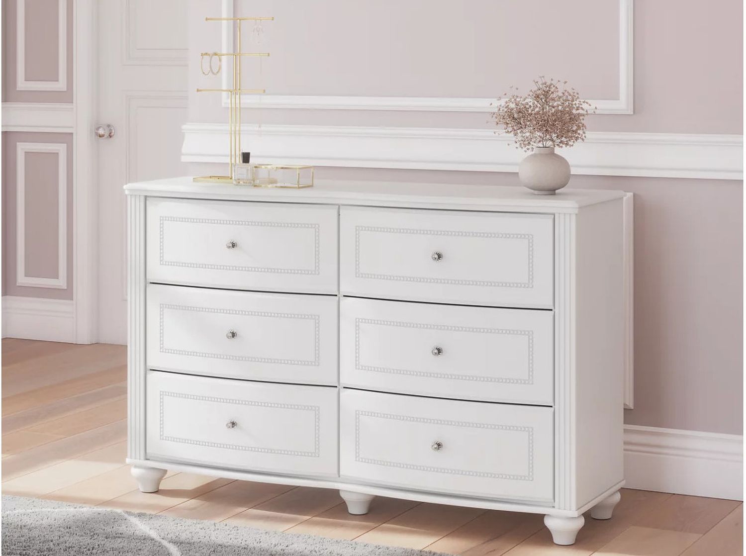Trindura Dresser In White NCB181921
