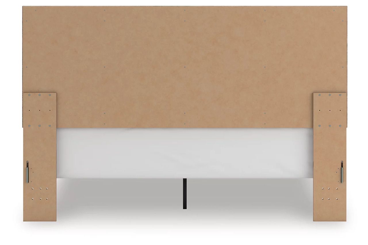 Stanziford King Panel Bed In Brown NCB2260B6