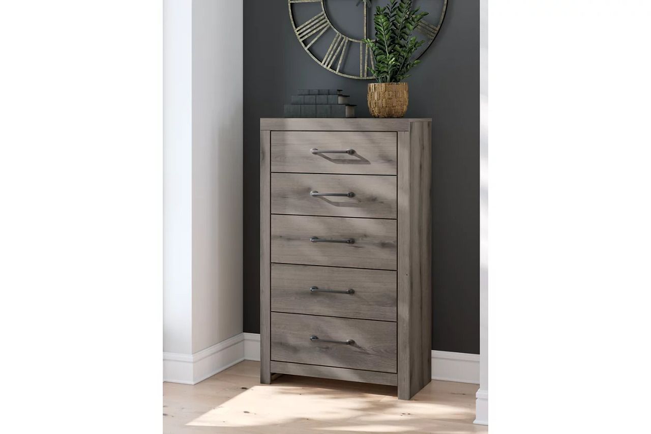 Fondenlane Chest of Drawers In Brown Gray NCB240546