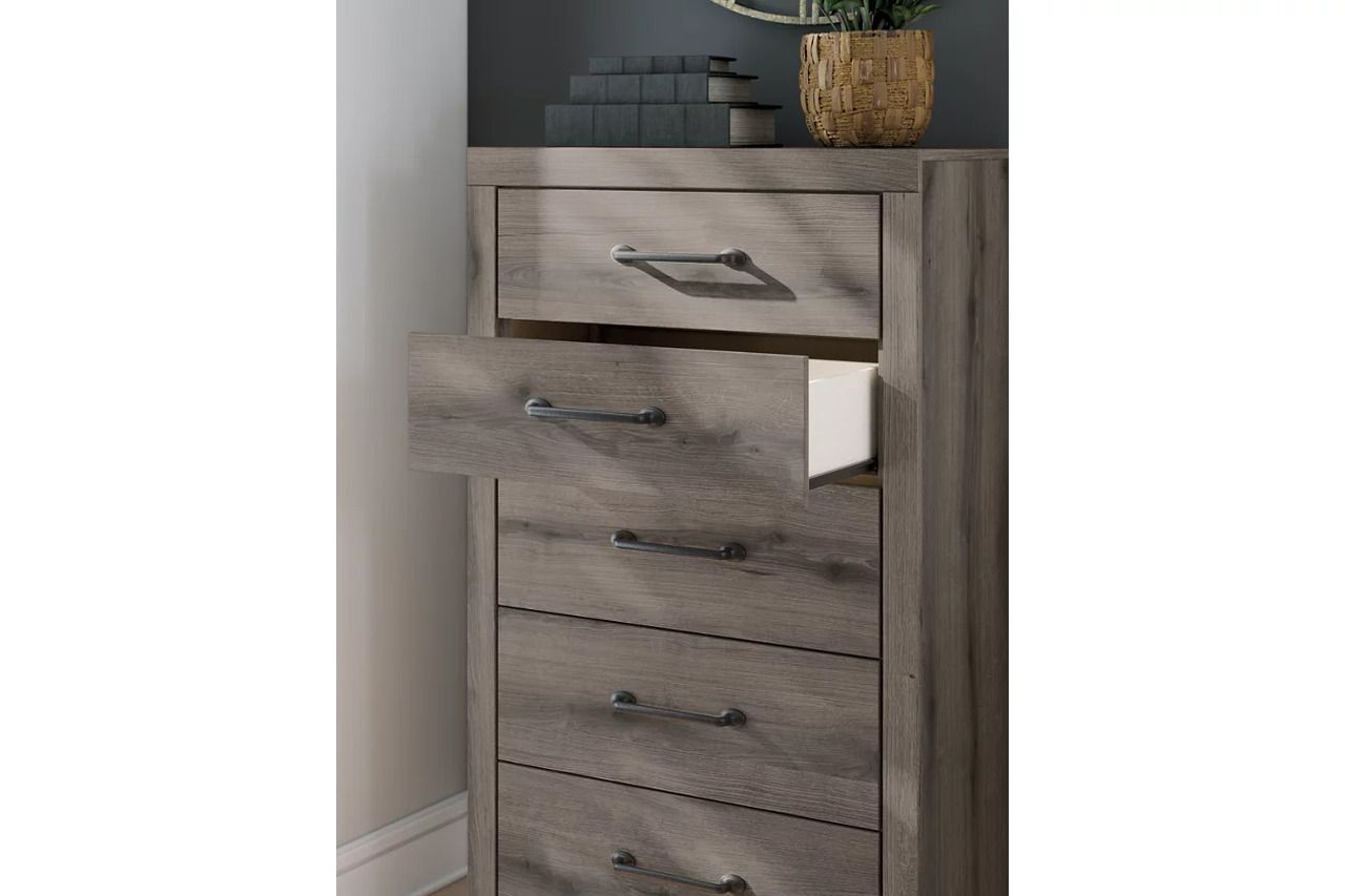 Fondenlane Chest of Drawers In Brown Gray NCB240546