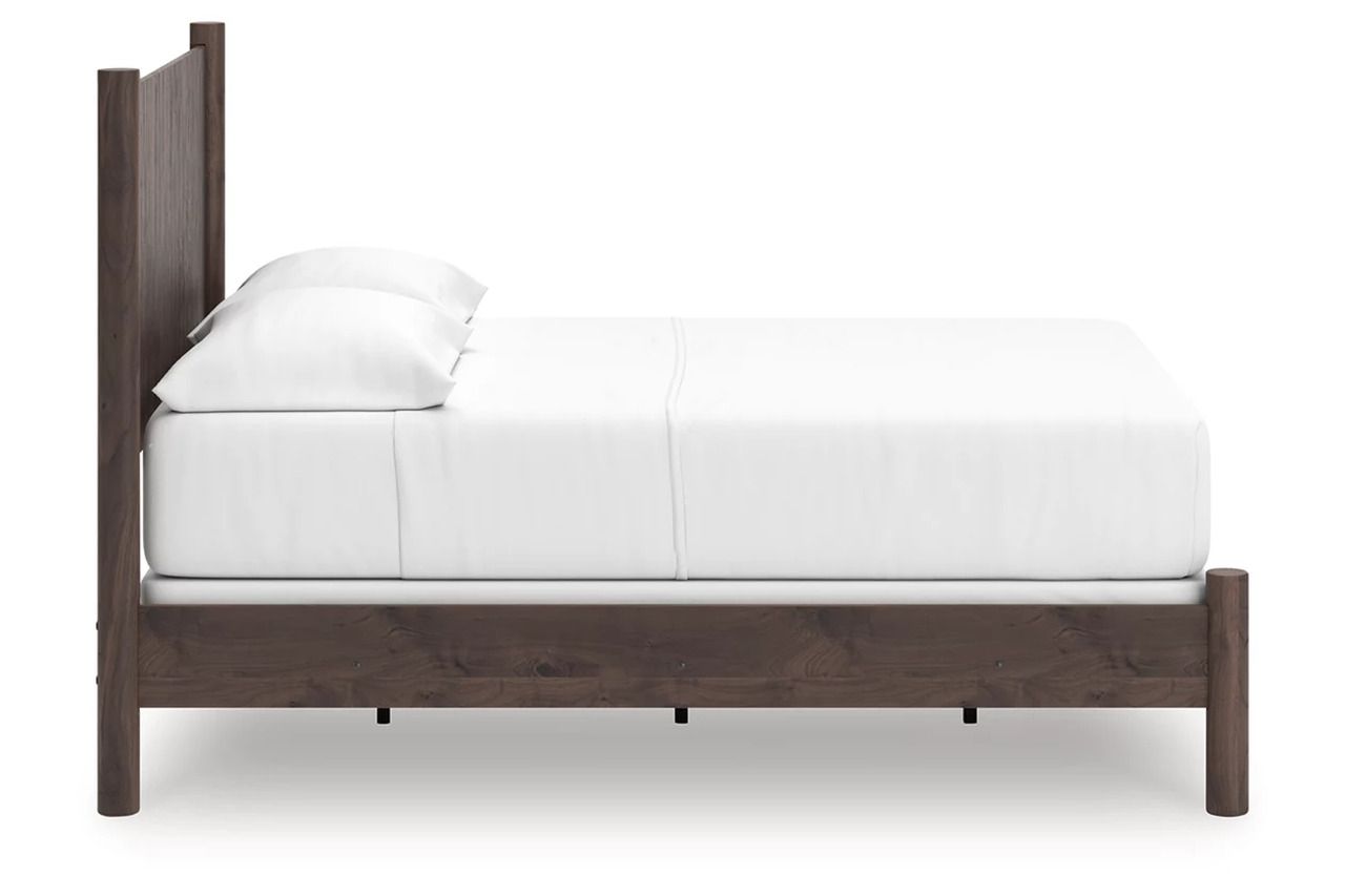 Symarro Full Panel Bed In Brown NCB2614B16