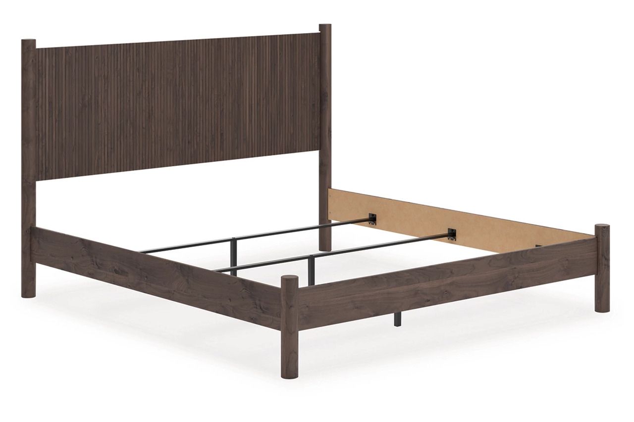 Symarro King Panel Bed In Brown NCB2614B26