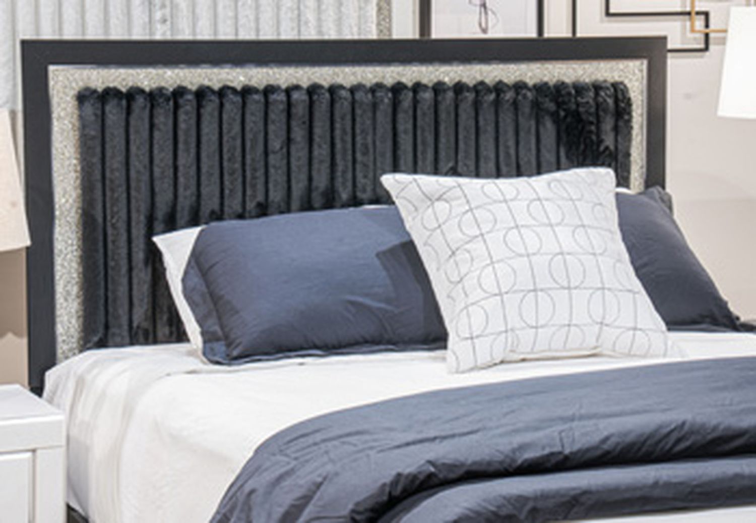 Ravalori Queen Upholstered Panel Headboard In Black NCB338057