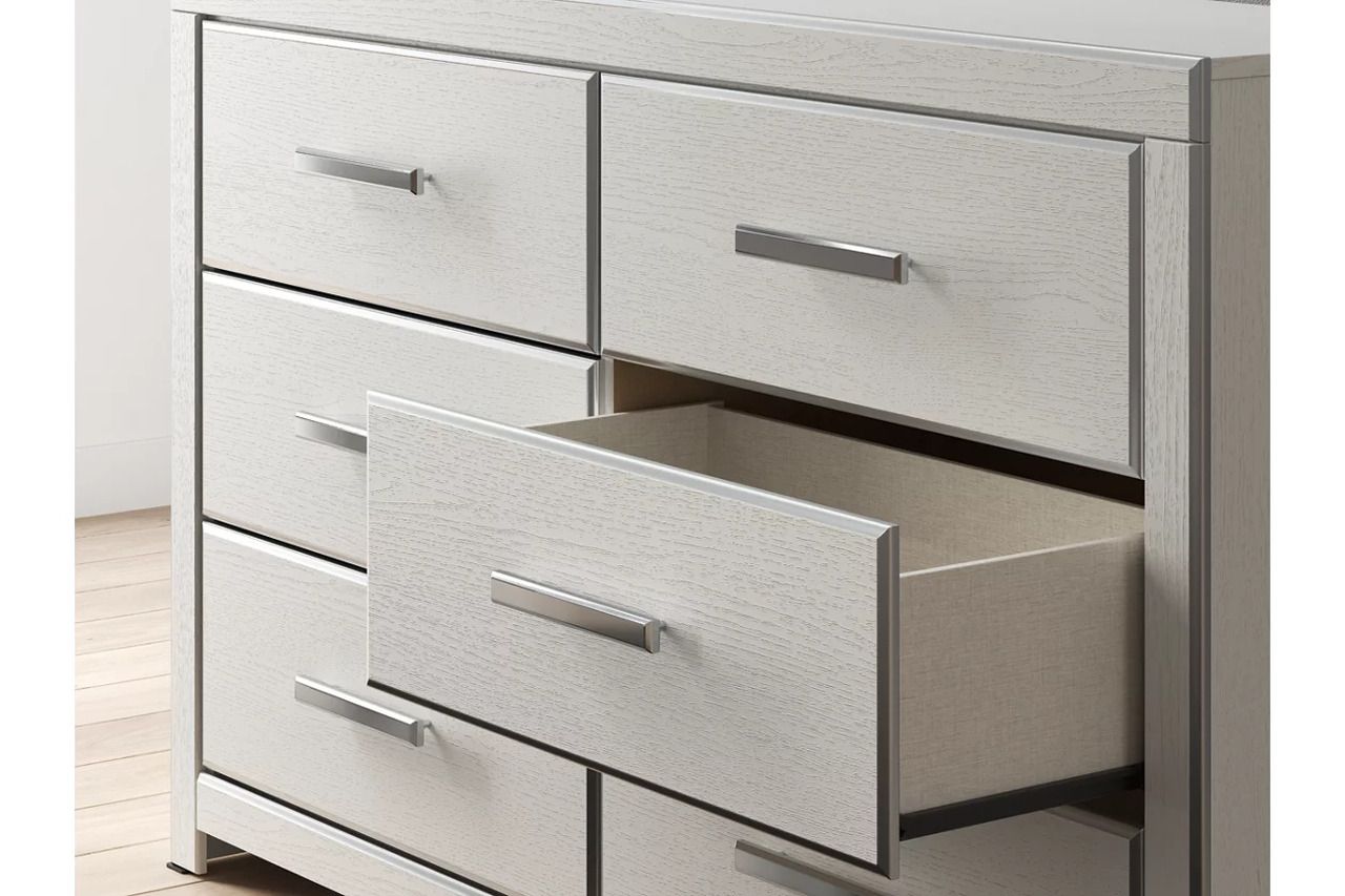 Ravalori Dresser In White NCB338131