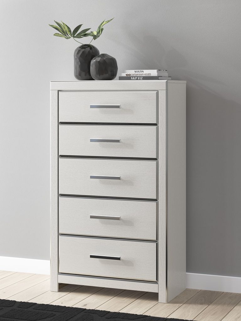 Ravalori Chest of Drawers In White NCB338146