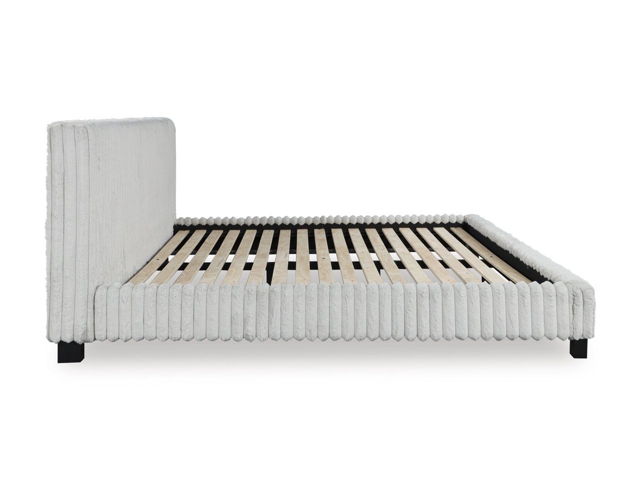 Ravalori Queen Upholstered Bed In White NCB3381B11