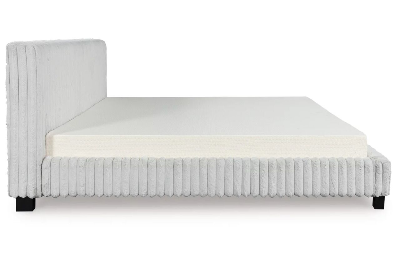 Ravalori California King Upholstered Bed In White NCB3381B14