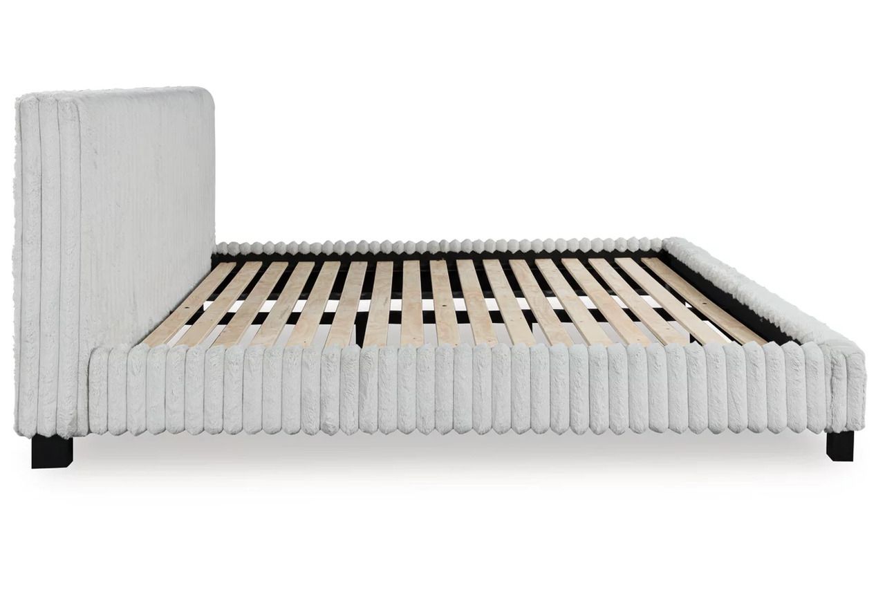 Ravalori California King Upholstered Bed In White NCB3381B14