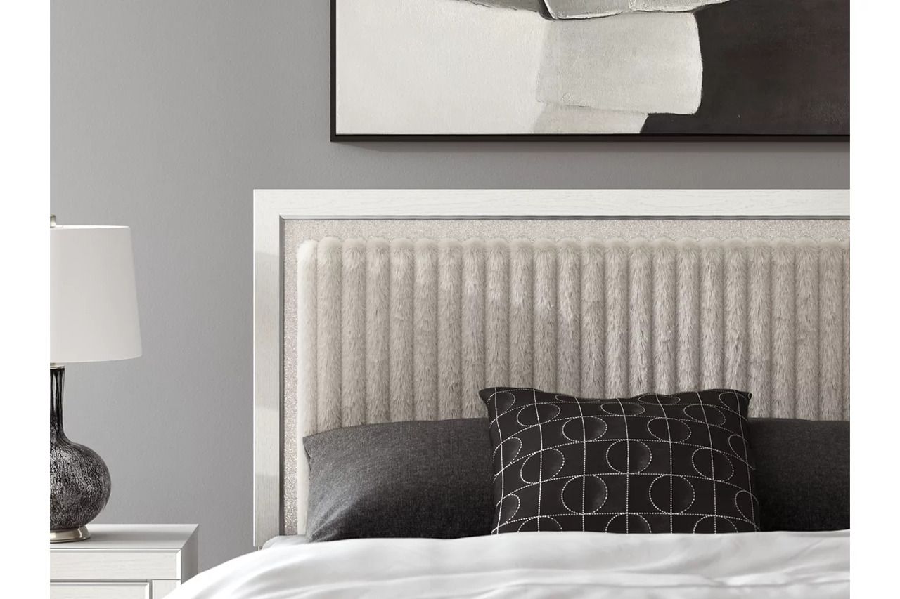 Ravalori Queen Upholstered Panel Bed In White NCB3381B6