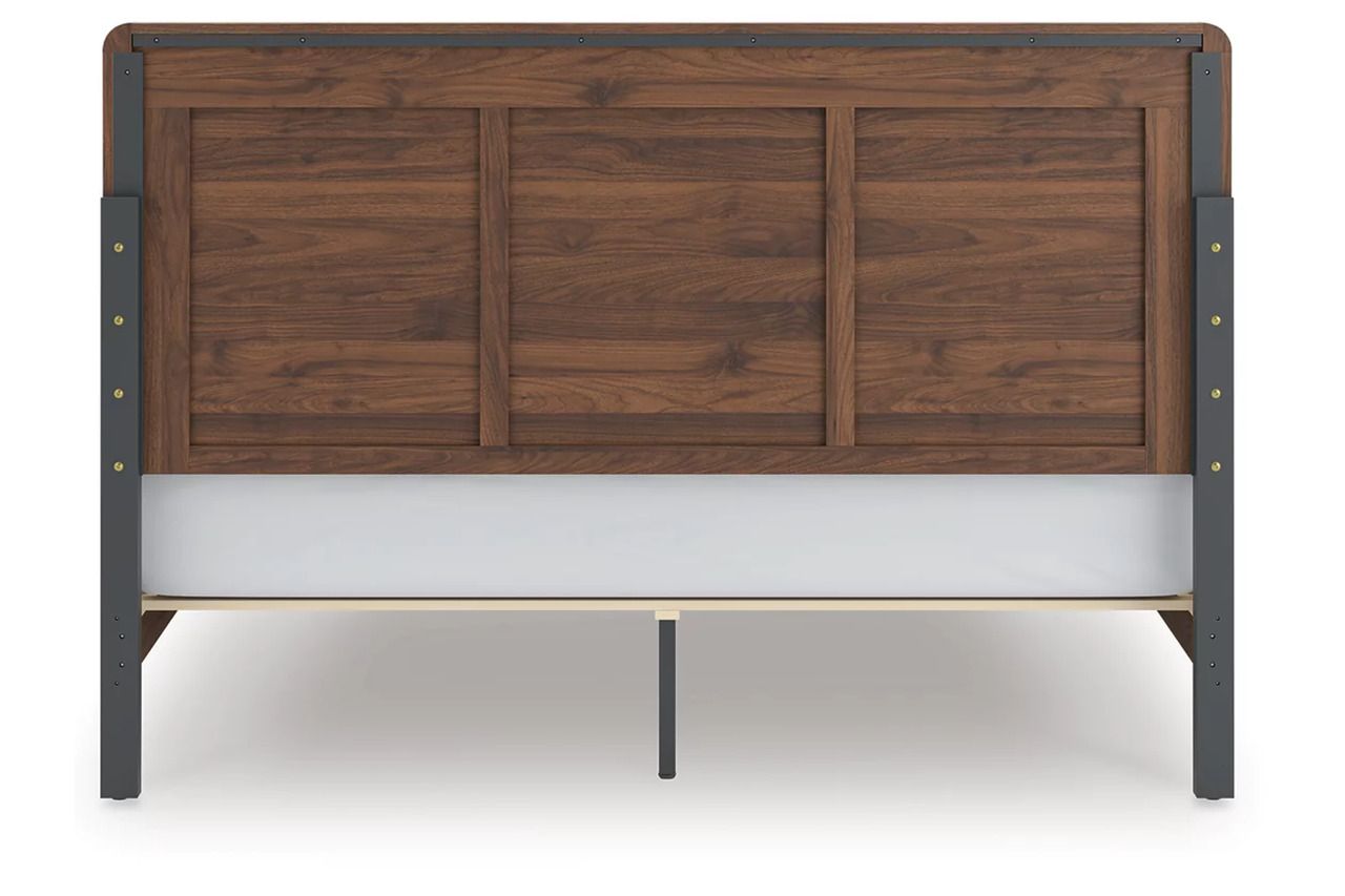 Chadworth King Panel Bed In Walnut Brown NCB386B4
