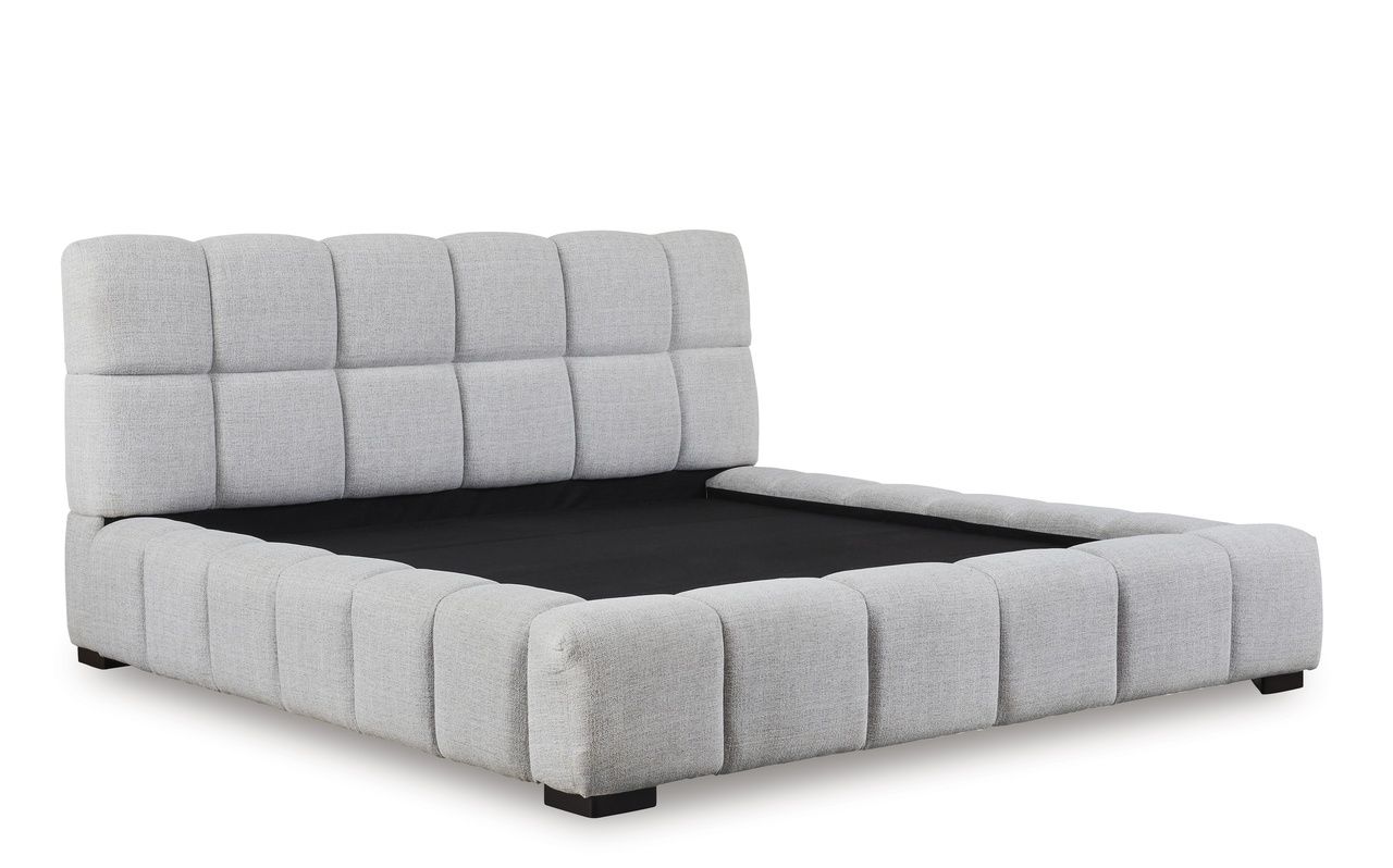 Wisperport Queen Upholstered Bed In Light Gray NCB584B1
