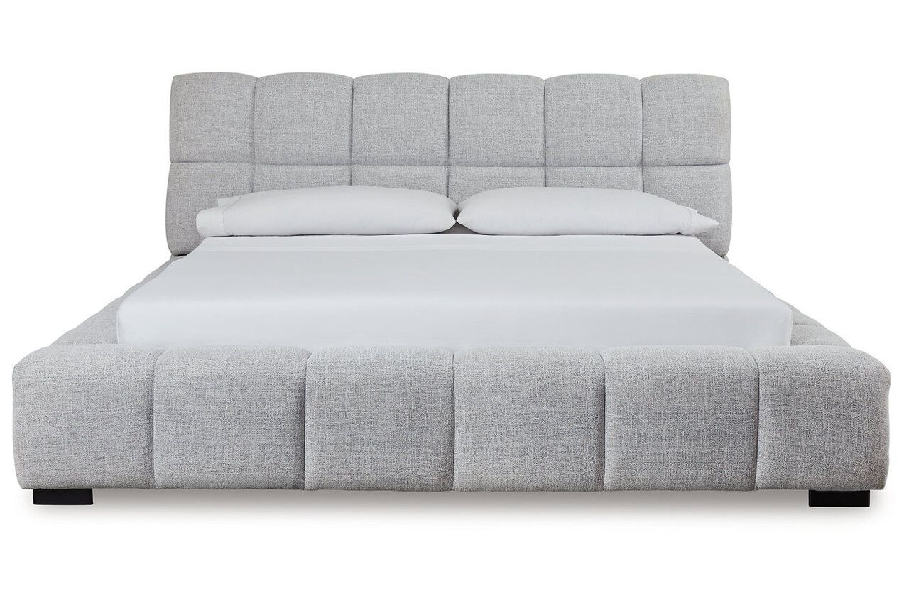 Wisperport California King Upholstered Bed In Light Gray NCB584B3